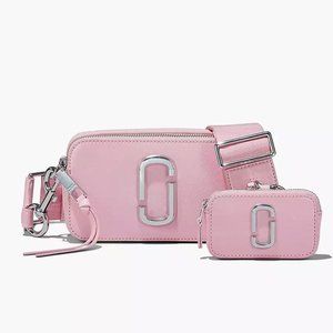 Marc Jacobs utility snapshot